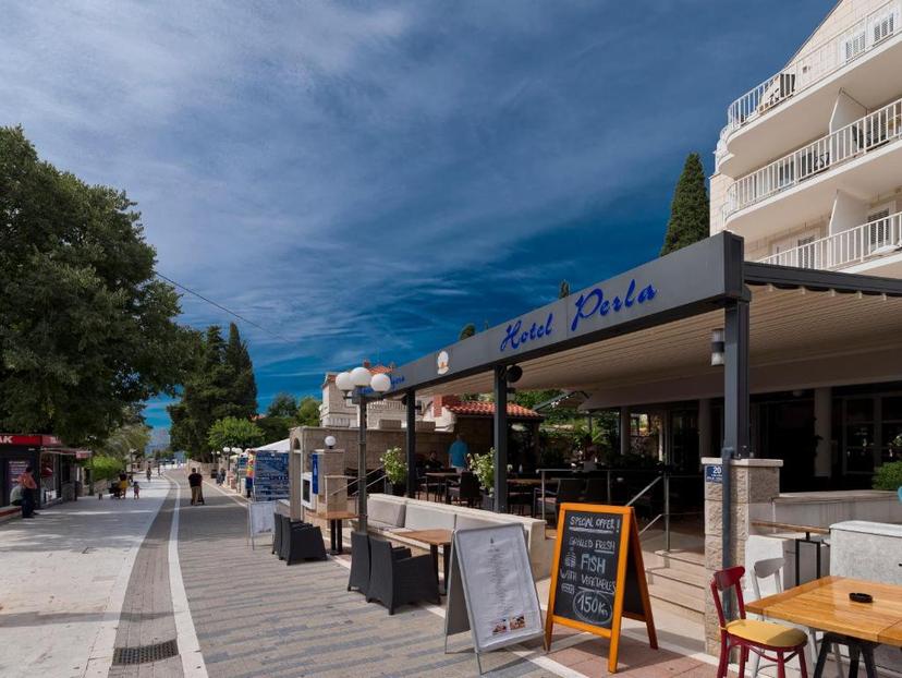 Hotel Perla image 1